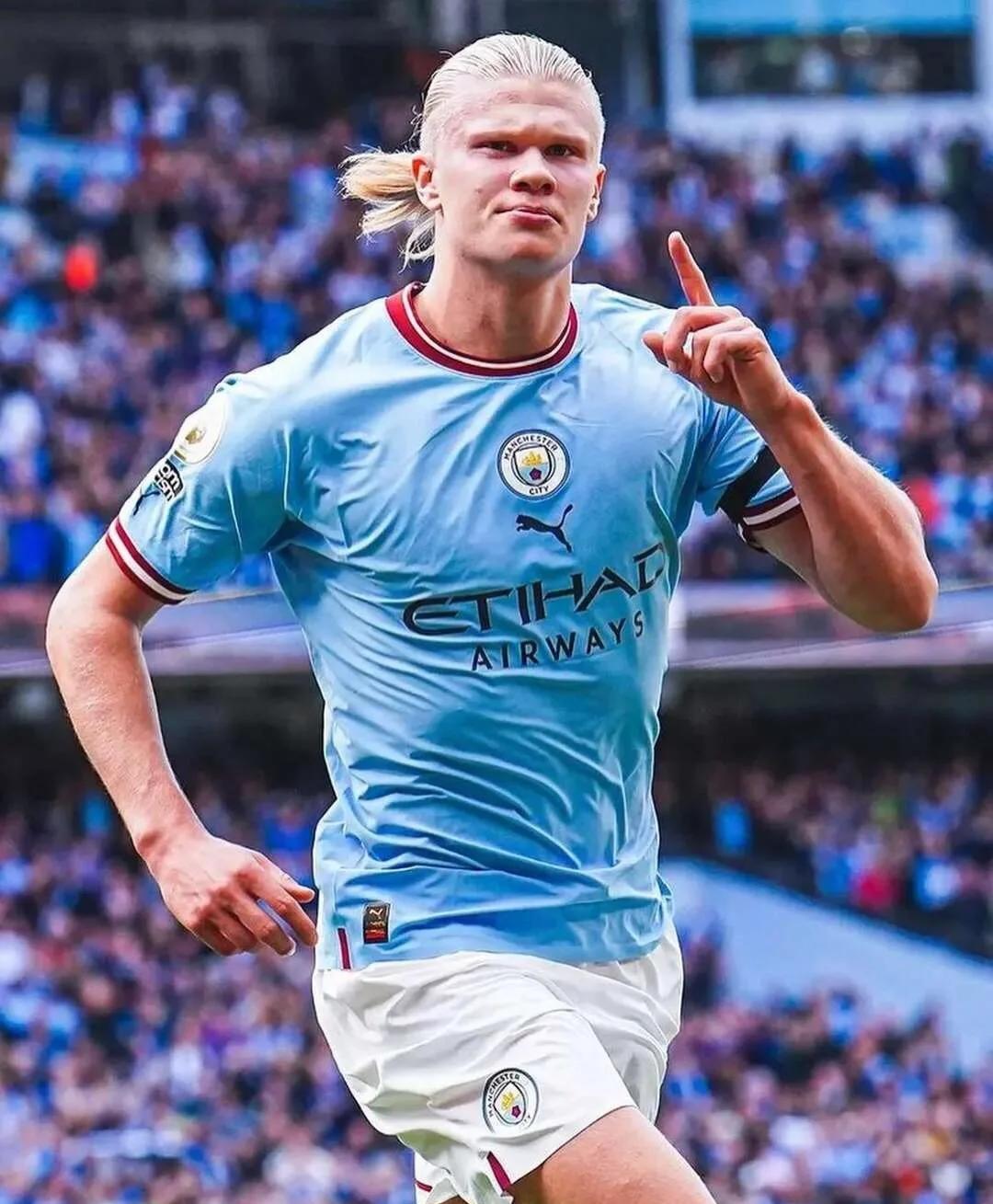 包含德甲今晨再迎强敌；托特纳姆完成体检；主帅态度——底气十足；临场指挥获称赞的词条