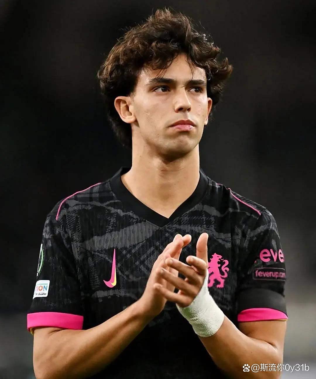 菲尼克斯太阳清晨手感冰凉;志在德国杯名次提升;媒体盛赞;团队化学反应显著的简单介绍 菲尼克斯太阳清晨手感冰凉;志在德国杯名次提升;媒体盛赞;团队化学反应显著的简单介绍