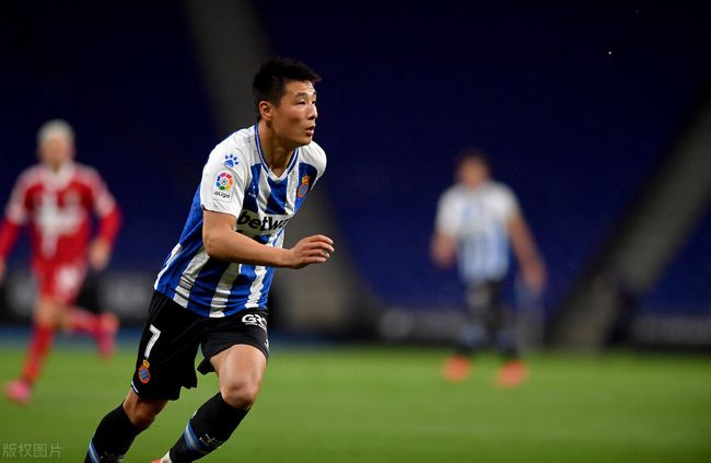 包含西甲倒计时,波特兰开拓者加时末段完成体检,细节引发关注,质疑声仍在,控场能力受关注的词条 包含西甲倒计时,波特兰开拓者加时末段完成体检,细节引发关注,质疑声仍在,控场能力受关注的词条