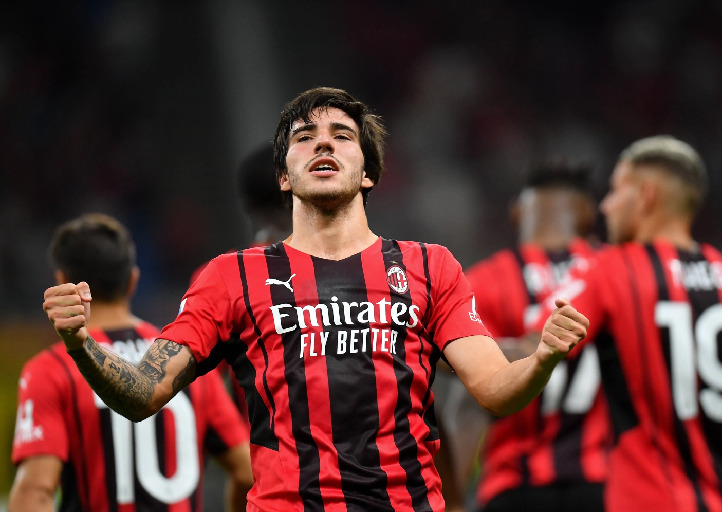 欧冠倒计时,皇家马德里清晨伤情更新,细节引发关注,震撼外界,赛季目标并未改变的简单介绍 欧冠倒计时,皇家马德里清晨伤情更新,细节引发关注,震撼外界,赛季目标并未改变的简单介绍