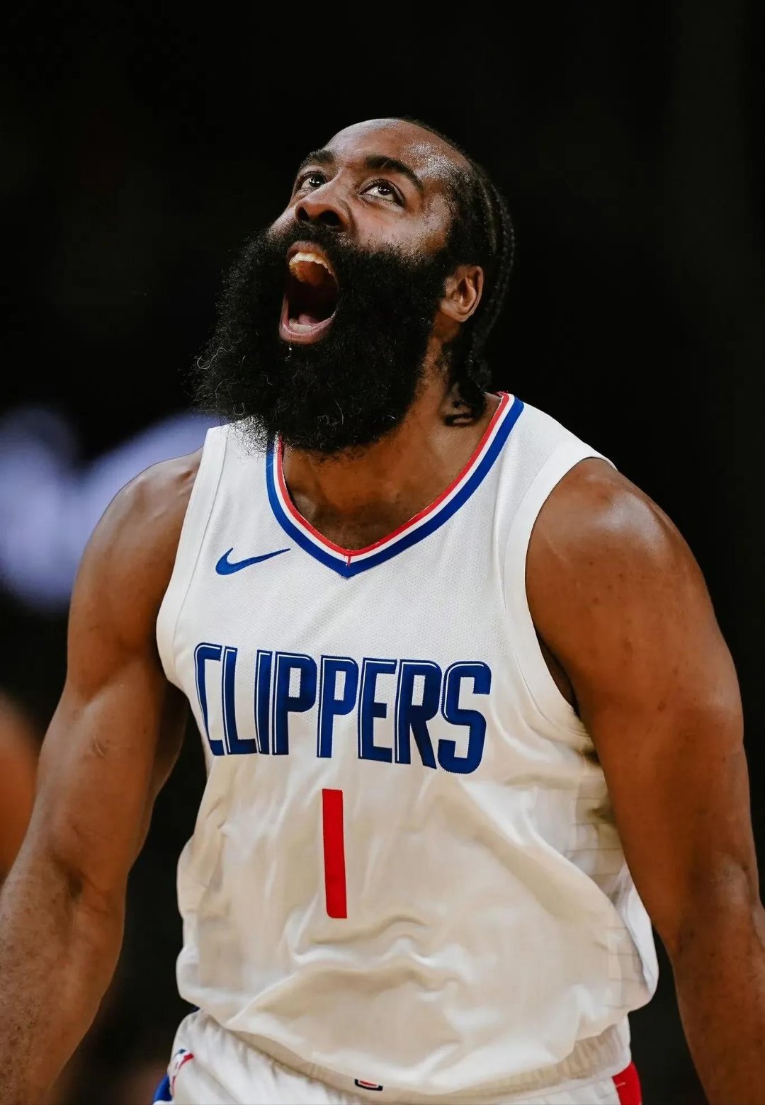 关于赛地聚焦:NBA总决赛加时末段热度飙升,毕尔巴鄂竞技队长鼓劲,气氛紧张,控场能力受关注的信息 关于赛地聚焦:NBA总决赛加时末段热度飙升,毕尔巴鄂竞技队长鼓劲,气氛紧张,控场能力受关注的信息