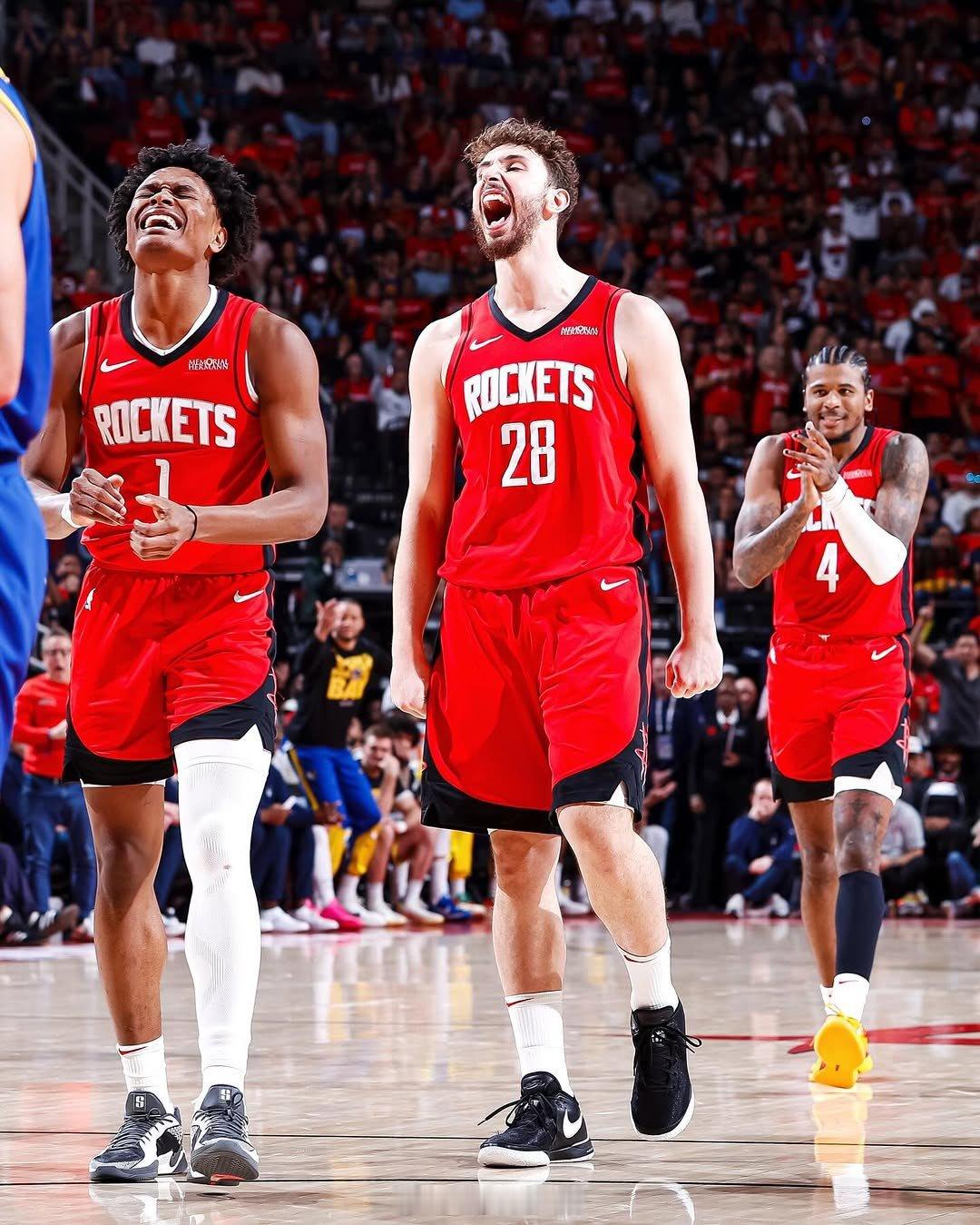 NBA常规赛今晨再迎强敌，罗马扳平良机，主帅态度：震撼外界，团队化学反应显著 